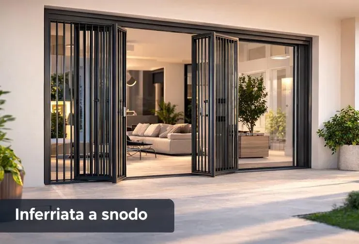Inferriata a snodo installata su apertura ampia con ante ripiegabili